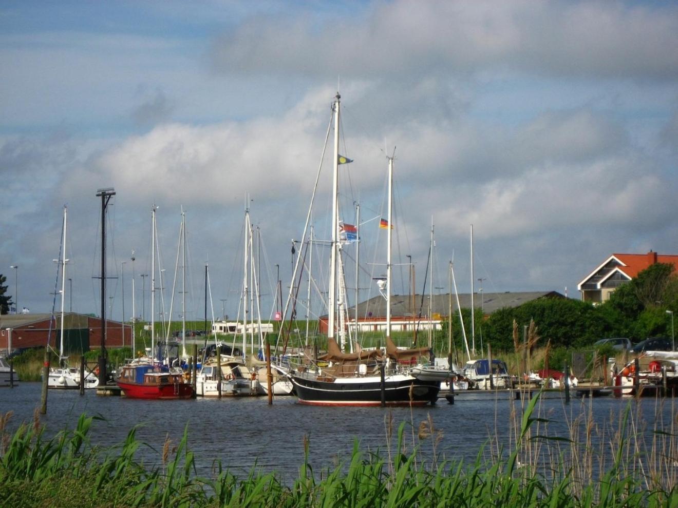 Grietje II Blaues Haus Rechts Villa Wittmund Bagian luar foto